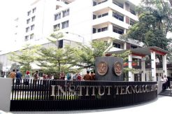 Lewat Tulisan Ilmiah, Mahasiswa Didorong Cintai Budaya Lokal