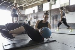 Apa Saja Manfaat dan Keuntungan Crossfit untuk Kesehatan?