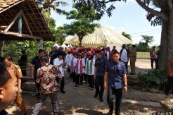 Ibu Negara Serahkan Bantuan 1.000 Jamban untuk Masyarakat Kota Serang