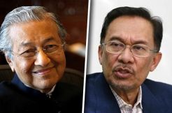 Mundur dari PM Malaysia, Mahathir Panggil Anwar Ibrahim