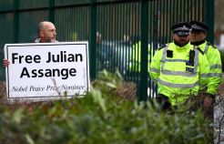 Assange Hadir di Pengadilan Inggris Lawan Ekstradisi AS