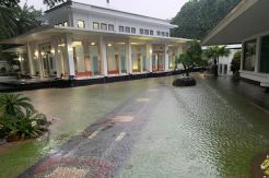 Istana pun Sempat Tergenang