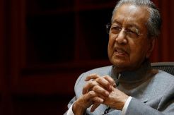 Mahathir Mundur karena Tak Sudi Kerja dengan UMNO yang Korup