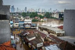 Jakarta Garden City Belum Bangun Pembuangan Air Sendiri