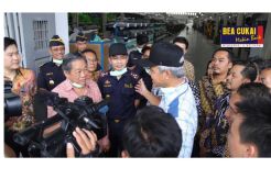 Bea Cukai bersama Gubernur Jateng Lepas Ekspor Bus Double Decker ke Bangladesh