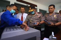 BI Musnahkan 50.000 Lembar Uang Rupiah Palsu