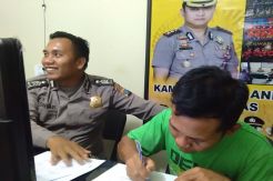 Kesal Divonis Bebas Oknum Jaksa Pukuli Terdakwa Pakai Senpi