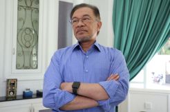 Krisis Politik Malaysia, Dukungan Anwar Ibrahim Menguat