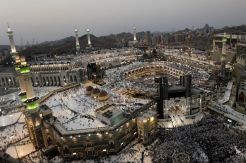KBRI Upayakan WNI Pemegang Visa Umrah Bisa Masuk ke Saudi