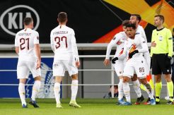 Gagal Kalahkan Gent, Roma Tetap Lolos ke Babak 16 Besar
