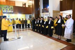 Airlangga Hartarto Lantik Tujuh Hakim Mahkamah Partai Golkar