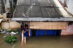 Caci Maki soal Banjir Cuma Buang Energi