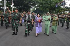 Panglima TNI Kunjungi Divisi Infanteri II Kostrad