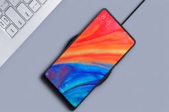 Xiaomi Demonstrasikan Kemampuan Pengisi Daya Cepat Nirkabel 40W