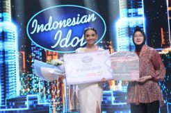 Usai Menangi Indonesian Idol, Lyodra Kembali ke Medan Selesaikan Tugas-Tugas Sekolah