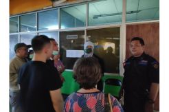 Membludak, Penjualan Masker di Pasar Pramuka Dibatasi dan Dibagi 4 Shift