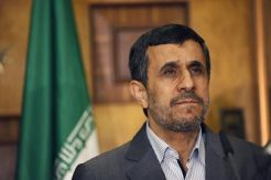 Ahmadinejad: Virus Corona...