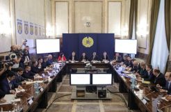 Perdana Menteri Rumania Dikarantina Setelah Kontak Virus Corona