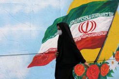 Covid-19 Tewaskan 1 Warga Iran Setiap 10 Menit