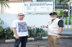 Anggota Fraksi PKS DPRD DKI Ini Sebar 1.000 Masker