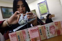 Rupiah Pulih Karena Kepanikan Pelaku Pasar Mereda