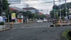 Jalanan di Denpasar Lengang, Kantor Kantor, Supermarket dan Pasar Tradisional Tutup