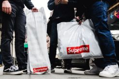 Supreme Rilis Koleksi Kolaborasi Supreme Double Stuf Oreo
