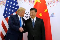 Xi Jinping kepada Trump: China dan AS Harus Bersatu Perangi COVID-19