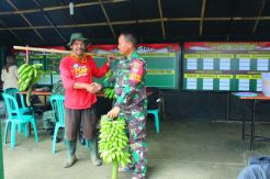 Pedagang Sayur di Depok Ini Sangat Spesial buat Satgas TMMD, Kenapa?
