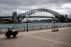 Cegah Penyebaran Covid-19, Australia Larang Pertemuan Lebih dari Dua Orang