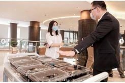 Angela Tanoesoedibjo Pastikan Kesiapan Hotel untuk Ribuan Tenaga Medis