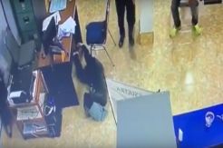 Video Wanita Tumbang di Bank Dikira Terpapar Corona Gegerkan  Wakatobi