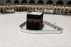 Wabah Corona, Arab Saudi Minta Umat Islam Tunda Rencana Haji