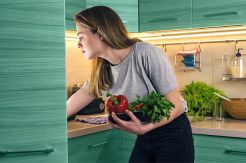 Cara Diet Sehat Selama Karantina Mandiri