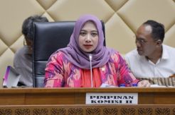 DPR Desak Menkes Terawan Berinovasi Temukan Obat dan Vaksin COVID-19