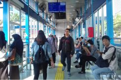Pelanggan Transjakarta Wajib Gunakan Masker