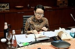 Bahas Covid-19, Menlu Retno Lakukan Telekonferensi dengan ICG
