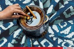 10 Momen Pas untuk Mengenakan Batik, Salah Satunya Adalah Wisuda