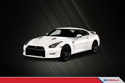 Nissan GT-R R35, Sedan Legendaris yang Bisa Melaju 300 Km/Jam