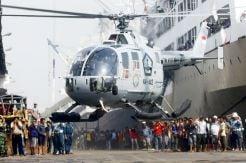 EVAKUASI KM SINAR JAYA