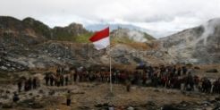 Merah Putih di Sibayak