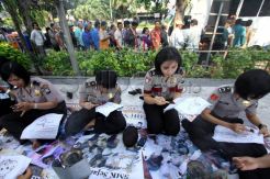 Polwan Peduli Batik