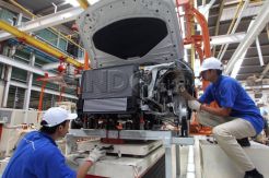 BMW Seri 3 Dirakit Di Sunter