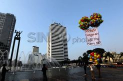 Melamar Lewat Balon