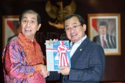 BPK Serahkan Audit Hambalang