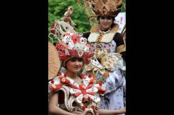 Aksi Red Batik