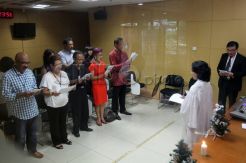 Miranda Rayakan Natal