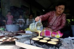 Apem, Tradisi Menyambut Ulang Tahun KGPAA Paku Alam IX