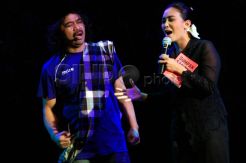 Ada Rieke di Pementasan Musyawarah Kabayan