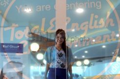 Wall Street Institute Hadir di Mall Alam Sutra